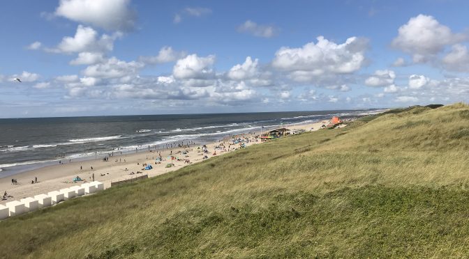 großer Dünenstrand des Ferienortes